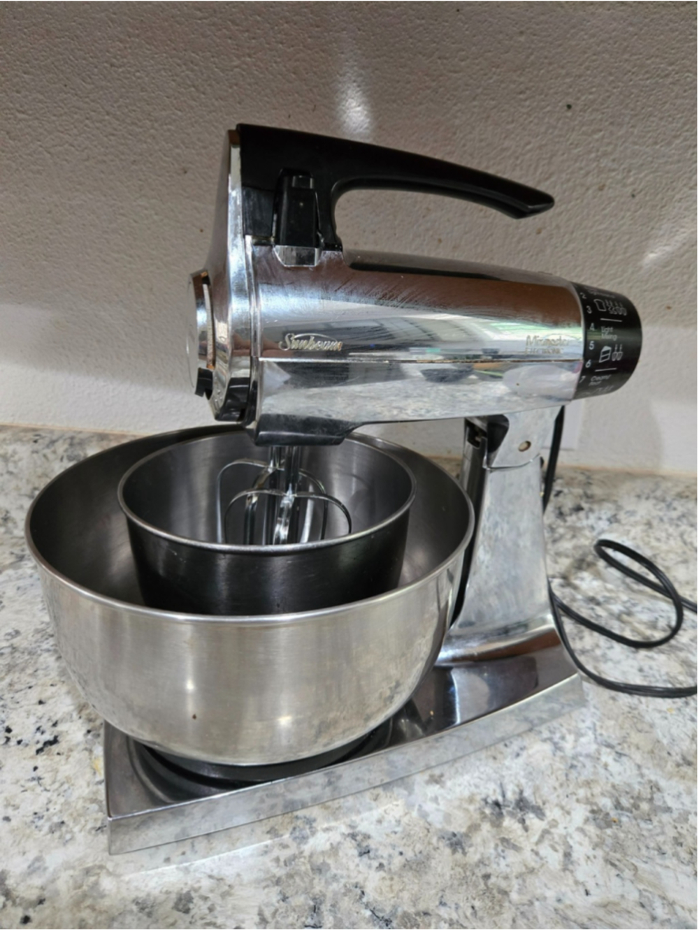 Vintage Sunbeam Mixmaster 12 Speed Stand Mixer Chrome MMB 2 Stainless Bowls Work